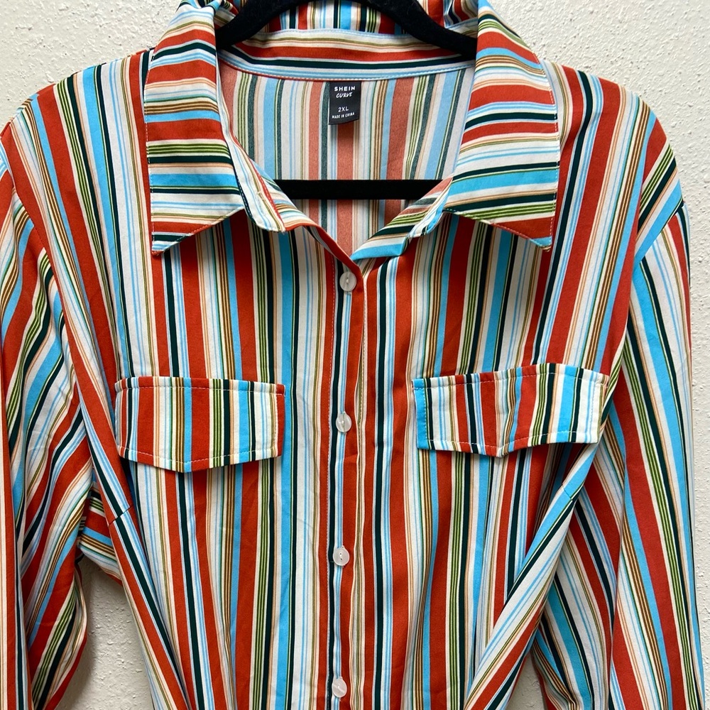 SHEIN women’s (2X) colorful blouse